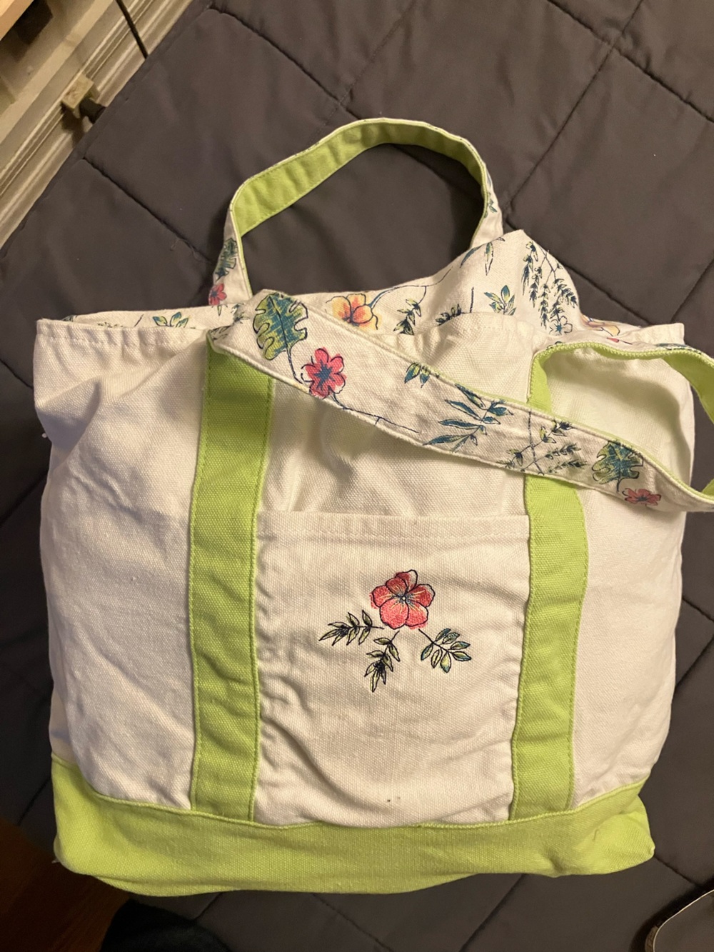 🏷️ Lands' End Heavyweight Canvas Boat and Tote Bag